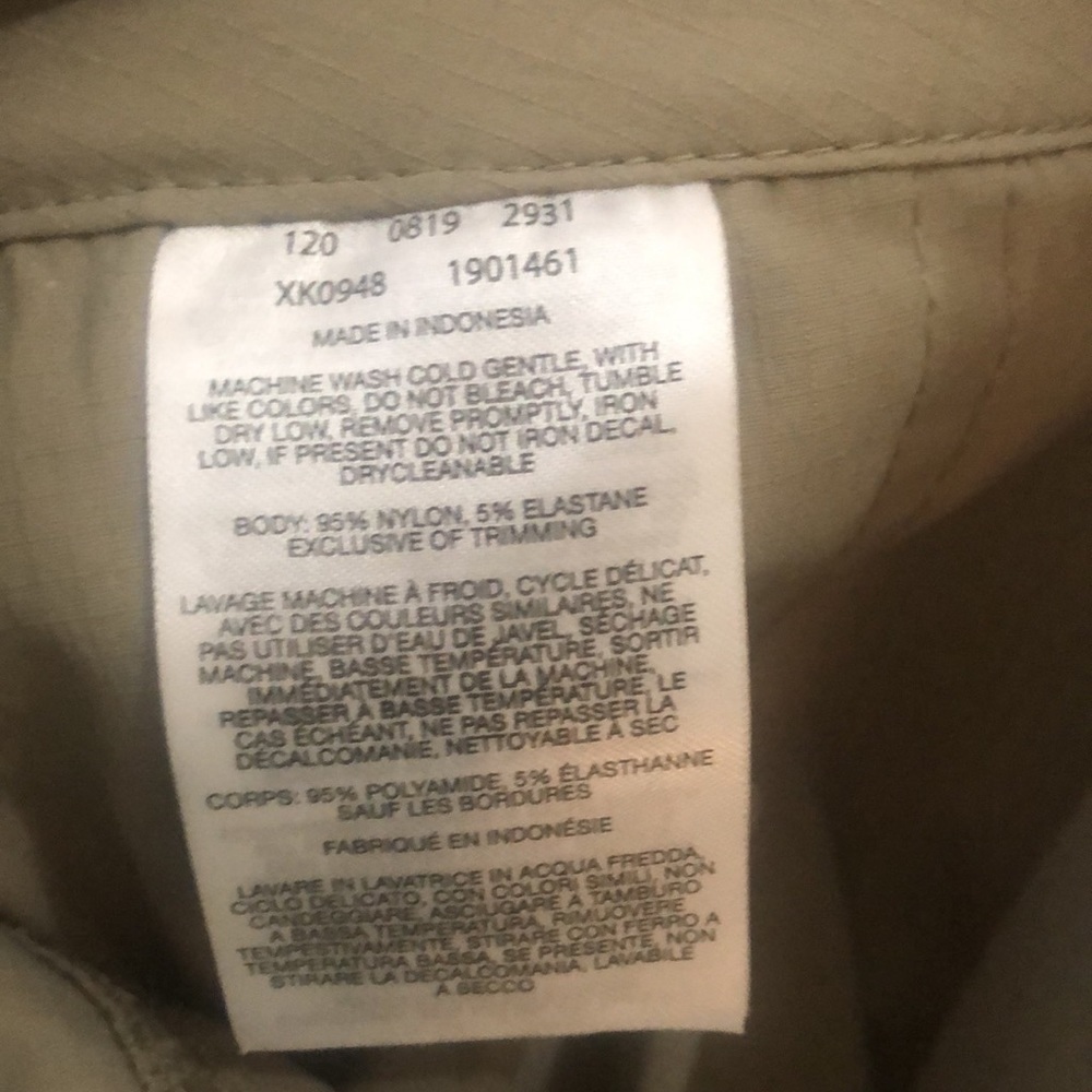 𝅺COLUMBIA hiking shorts size 16 Tan - Picture 3 of 5